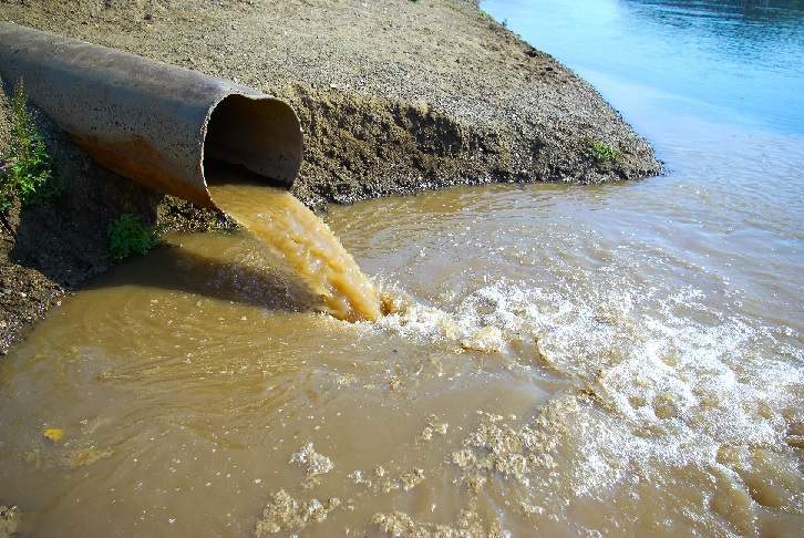 Грязная и зараженная вода в источниках водоснабжения